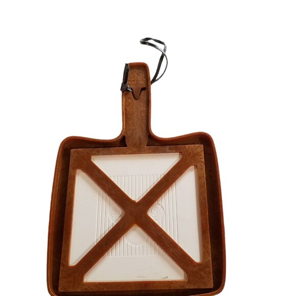 Vintage Delft Blue Hand painted Tile Trivet Wall Hanging Made In Holland - Picture 6 of 8